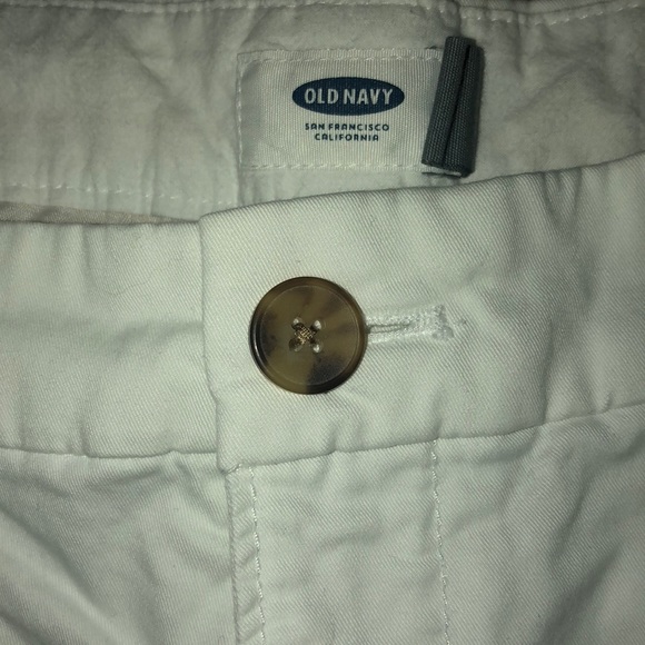 white shorts - Picture 2 of 2